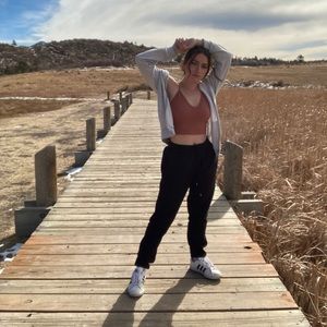 Meet your Posher, Anna